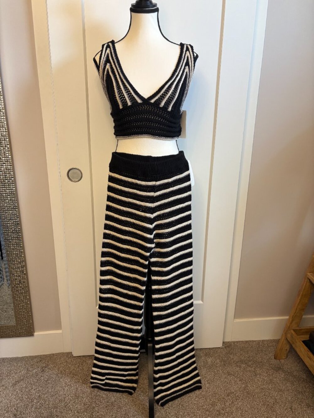 BNWT Crochet Pants and Top size S